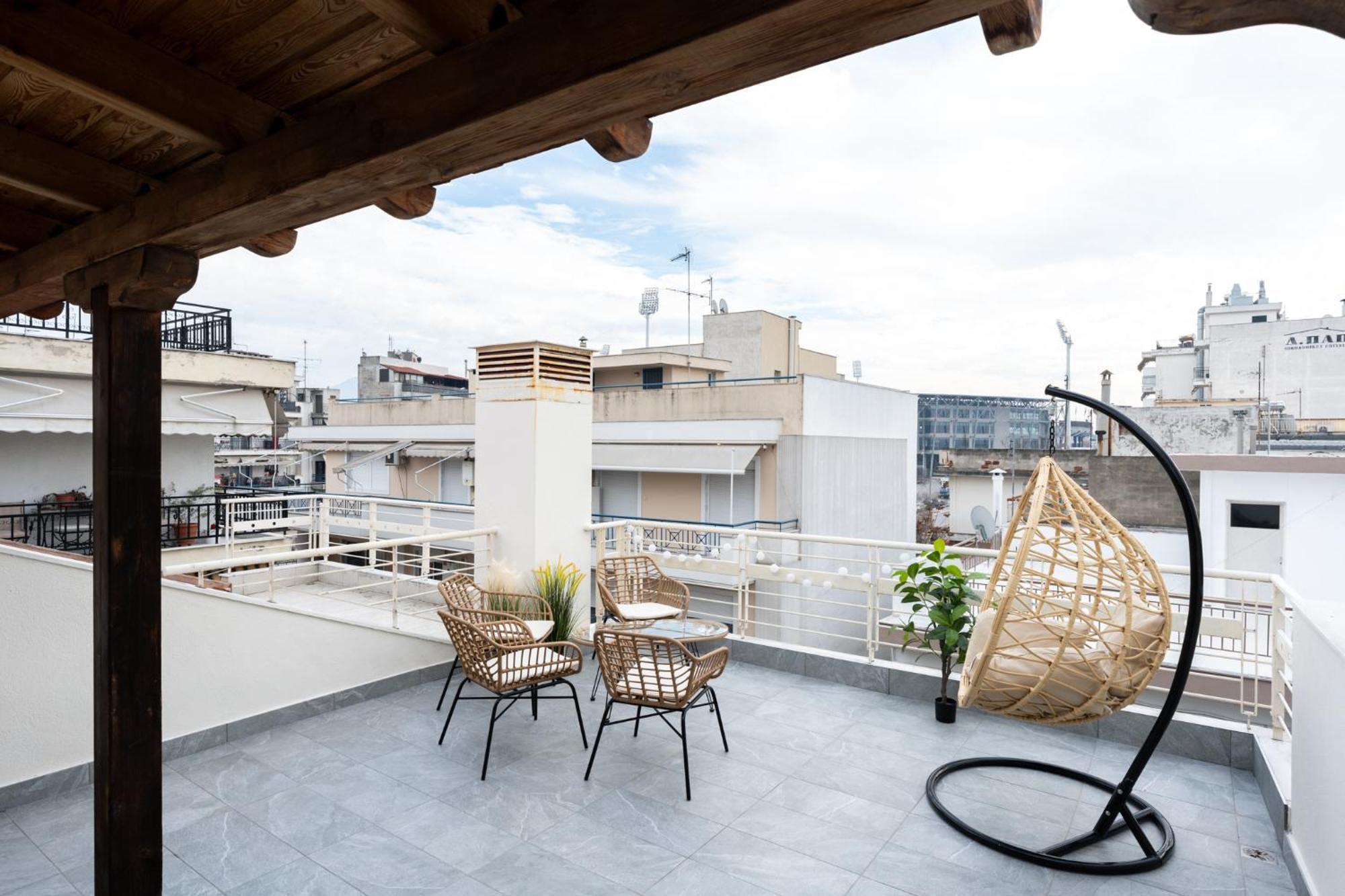 Pomegranate Luxury Penthouse Maisonette With Beautiful Terrace & Free Parking By Binobi ! Saloniki Zewnętrze zdjęcie
