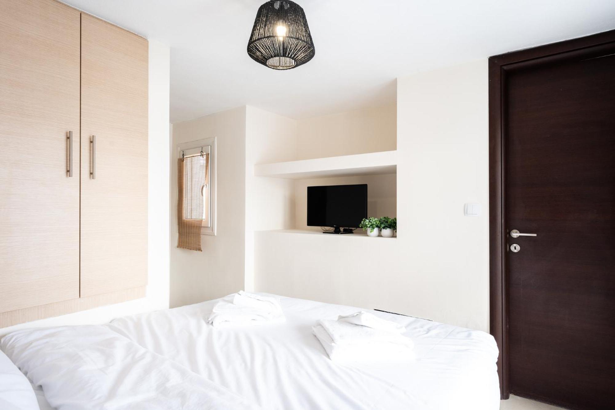 Pomegranate Luxury Penthouse Maisonette With Beautiful Terrace & Free Parking By Binobi ! Saloniki Zewnętrze zdjęcie